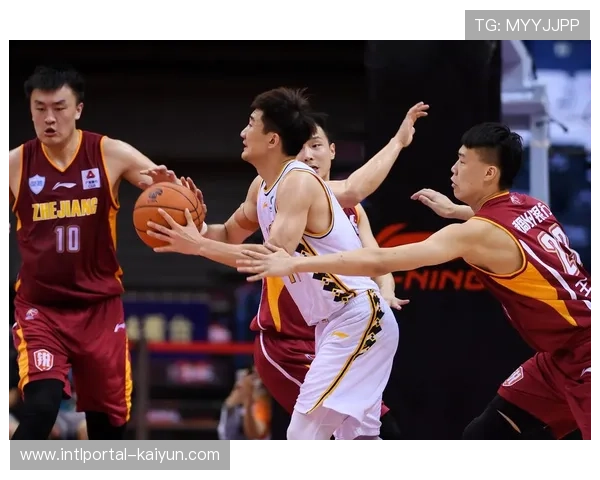 浙江双雄控场风格对比 广厦体系稳定上海阵容厚度占优 浙江双雄控场风格对比 广厦体系稳定上海阵容厚度占优