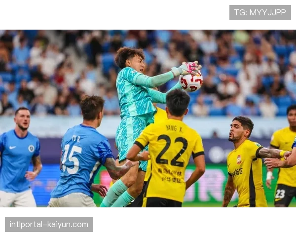 青岛西海岸四轮失11球 防守数据联赛垫底亟待改善